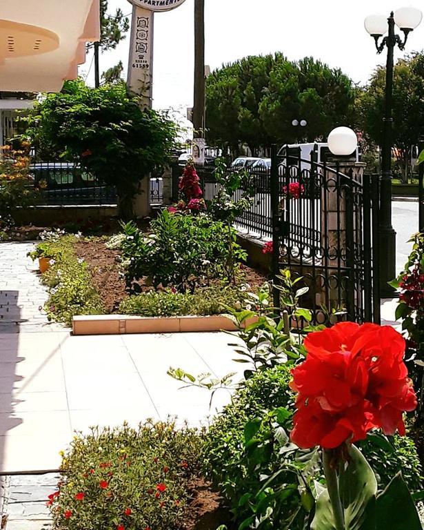 Ikaros Apartments Paralia Katerinis Ngoại thất bức ảnh